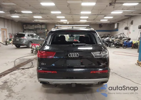 2018 Audi Q7 3.0T Premium z USA, uszkodzony, nr VIN WA1VAAF74JD019684